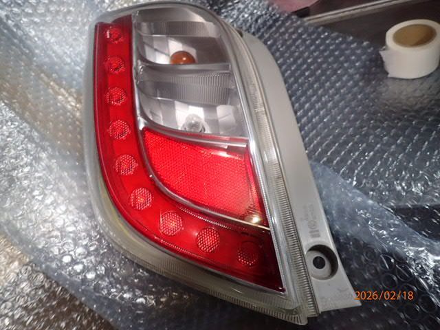 ミライース LA300S テールライト テールランプ 左 TOKAIDENSO 20511