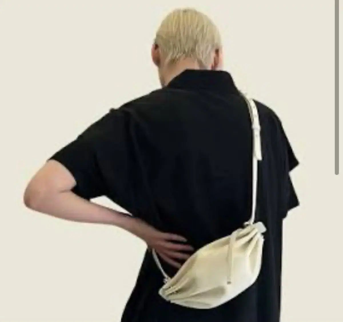 BONASTRE ボナストレ bon bon ボンボンバッグ クリームCOLOR 新品 