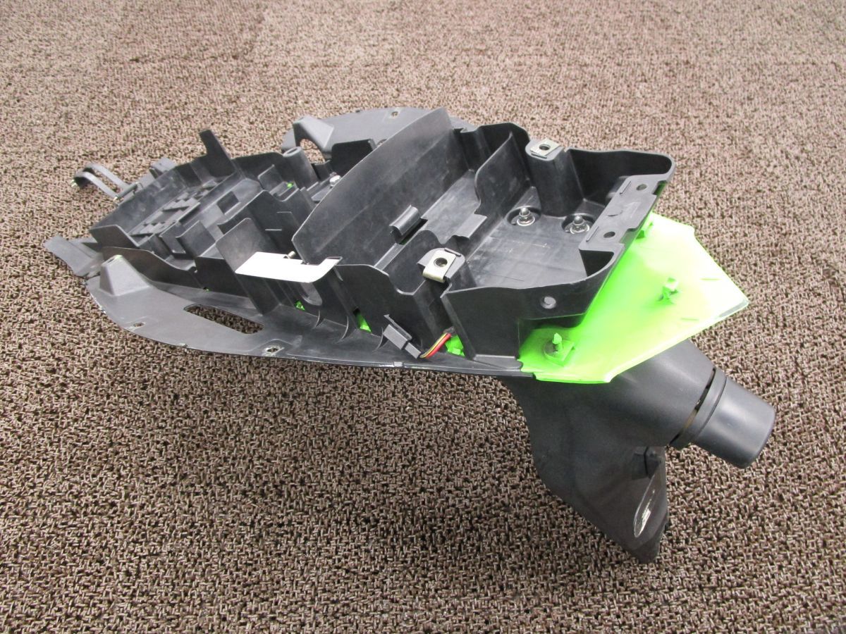 皿 ZX-10R リアフェンダー B2714！ZXT00D カワサキ 【 ZXT00DE