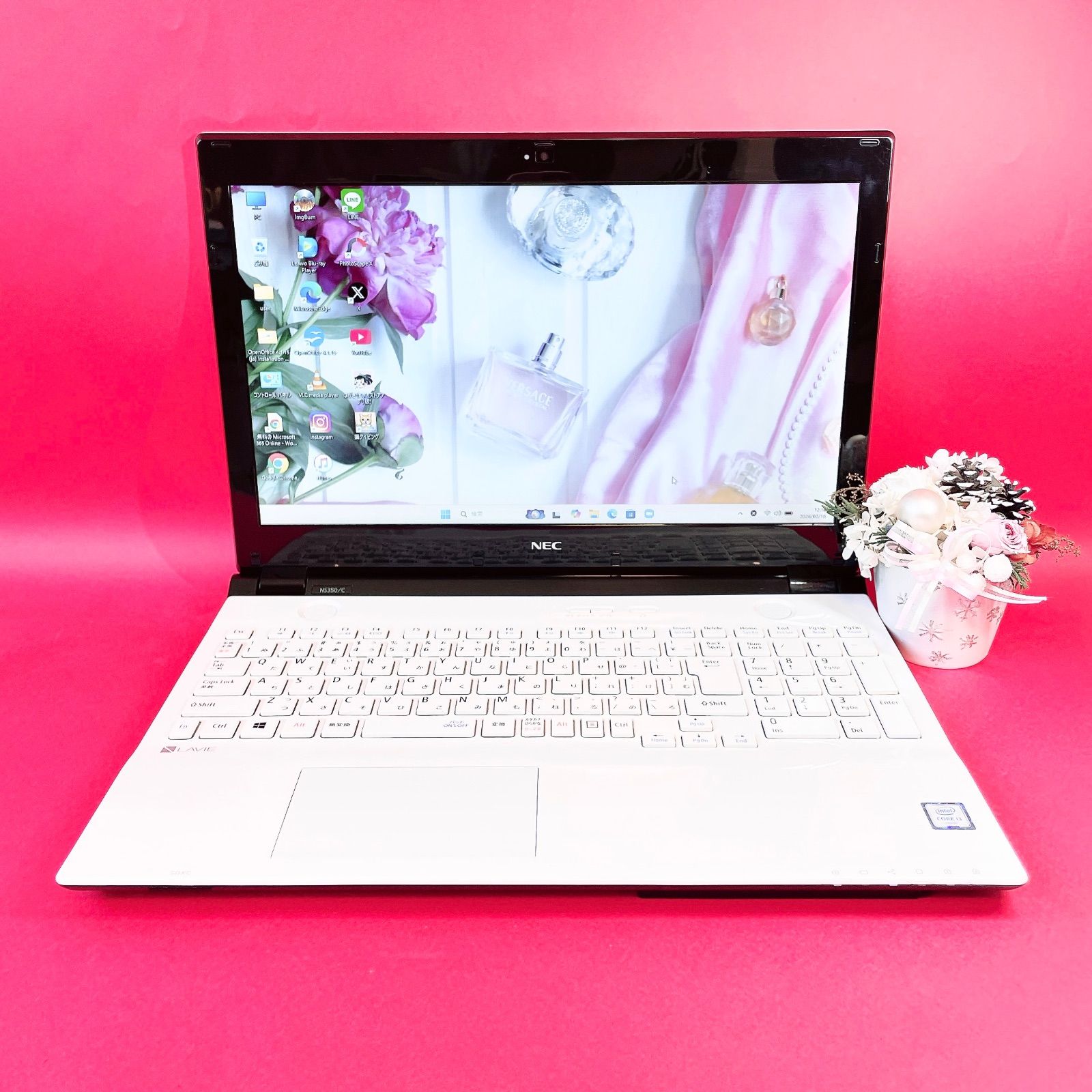 バッテリー良好‼️ブルーレイ見れる✨️初期設定済み すぐ使える