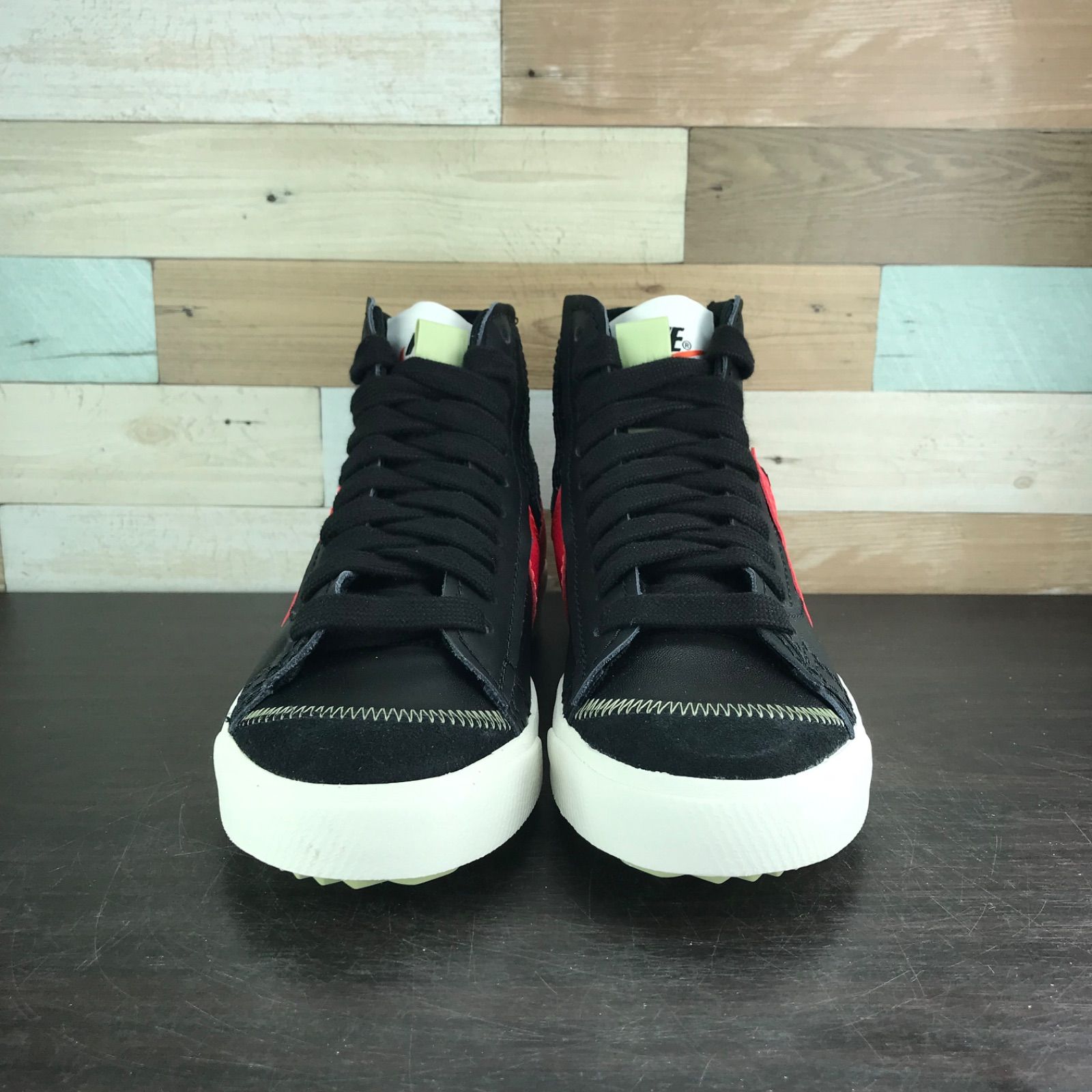 NIKE BLAZER MID 77 JUMBO ナイキ ブレイザー ミッドカット 77 ジャンボ ブラック 黒 レッド 赤 ホワイト 白 26cm メンズ スニーカー U11222 NIKE BLAZER MID 77 JUMBO ナイキ ブレイザー ミッドカット 77 ジャンボ ブラック 黒 レッド 赤 ホワイト 白 26cm メンズ スニーカー U11222