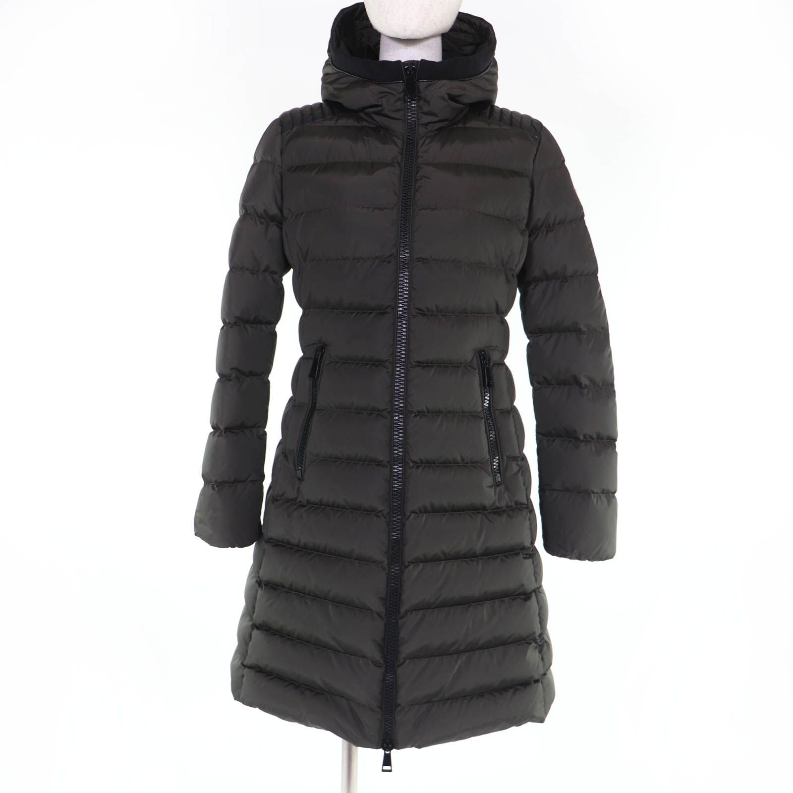 美品☆MONCLER モンクレール TALEVE ロゴワッペン・フード付 レザー