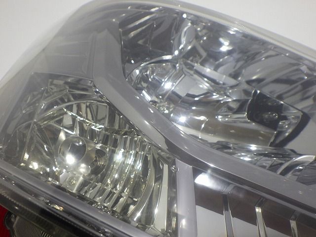 デリカD5 ヘッドライト左右 HID CV 前期 100-87918 8301C536/D291