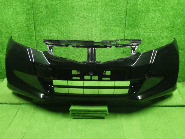 フィット DAA-GP1 FバンパーASSY NH731P 黒   71101-TF0-900ZD  9240