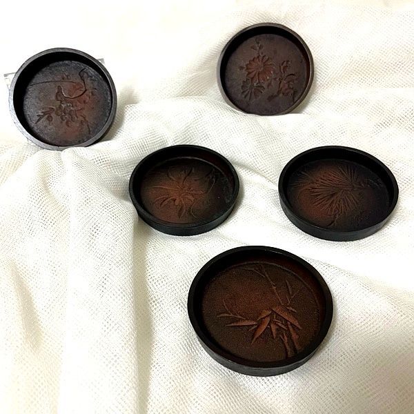 CDE01】「高岡銅器」日本鋳器 蝋型鋳銅 花瓶火鉢敷 5枚セット - メルカリ