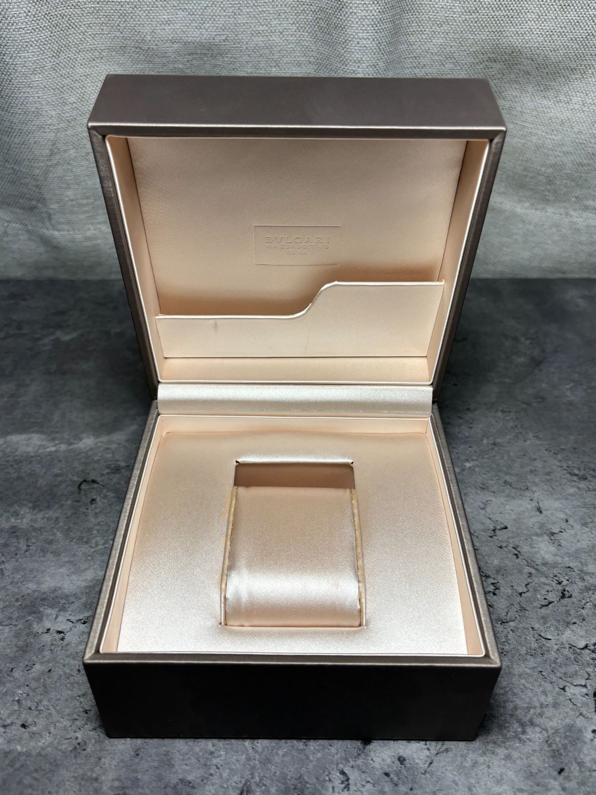 ブルガリ BVLGARI 時計 箱 BOX 空箱 付属品なし - メルカリ