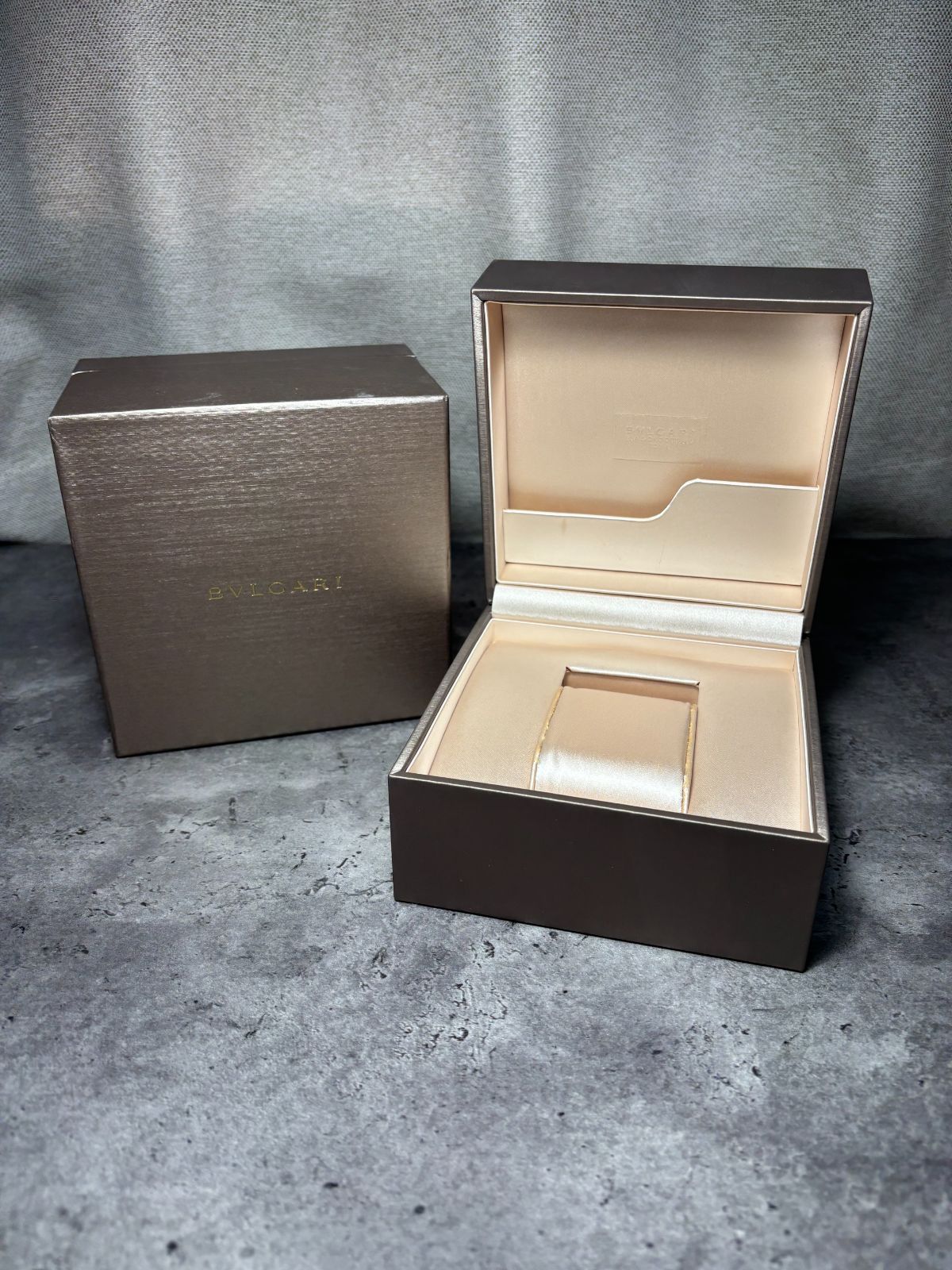 ブルガリ BVLGARI 時計 箱 BOX 空箱 付属品なし - メルカリ