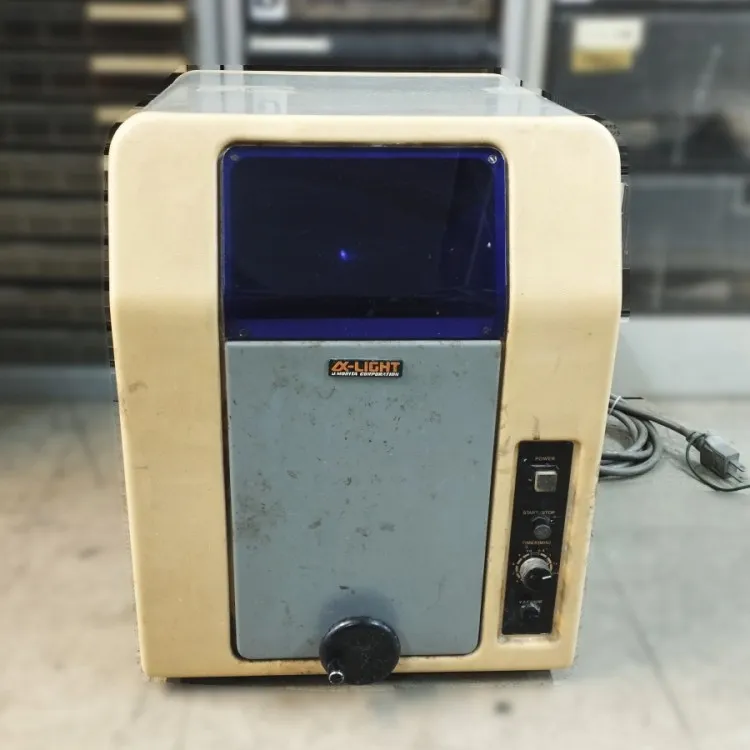 j*n様 多目的光重合器トウインクルQ 歯科技工　動作確認済 光重合器 TWINKLE Q 】 おまけ付き 歯科技工機器 【公式通販】
