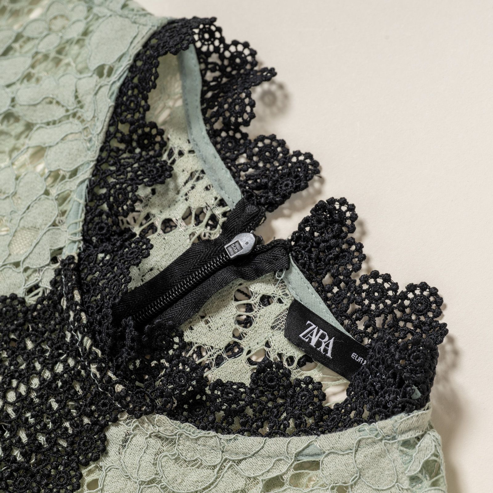 ZARA ZW COLLECTION コントラストレーストップス Lサイズ zara レース