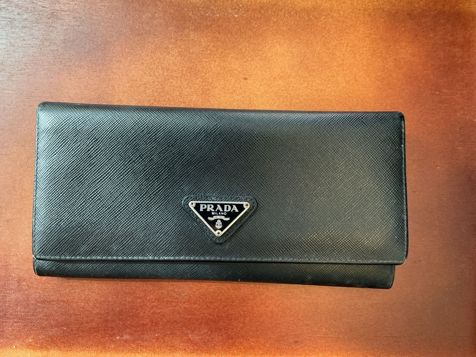 PRADA プラダ サフィアーノ 長財布 ブラック 三角ロゴ メンズ 