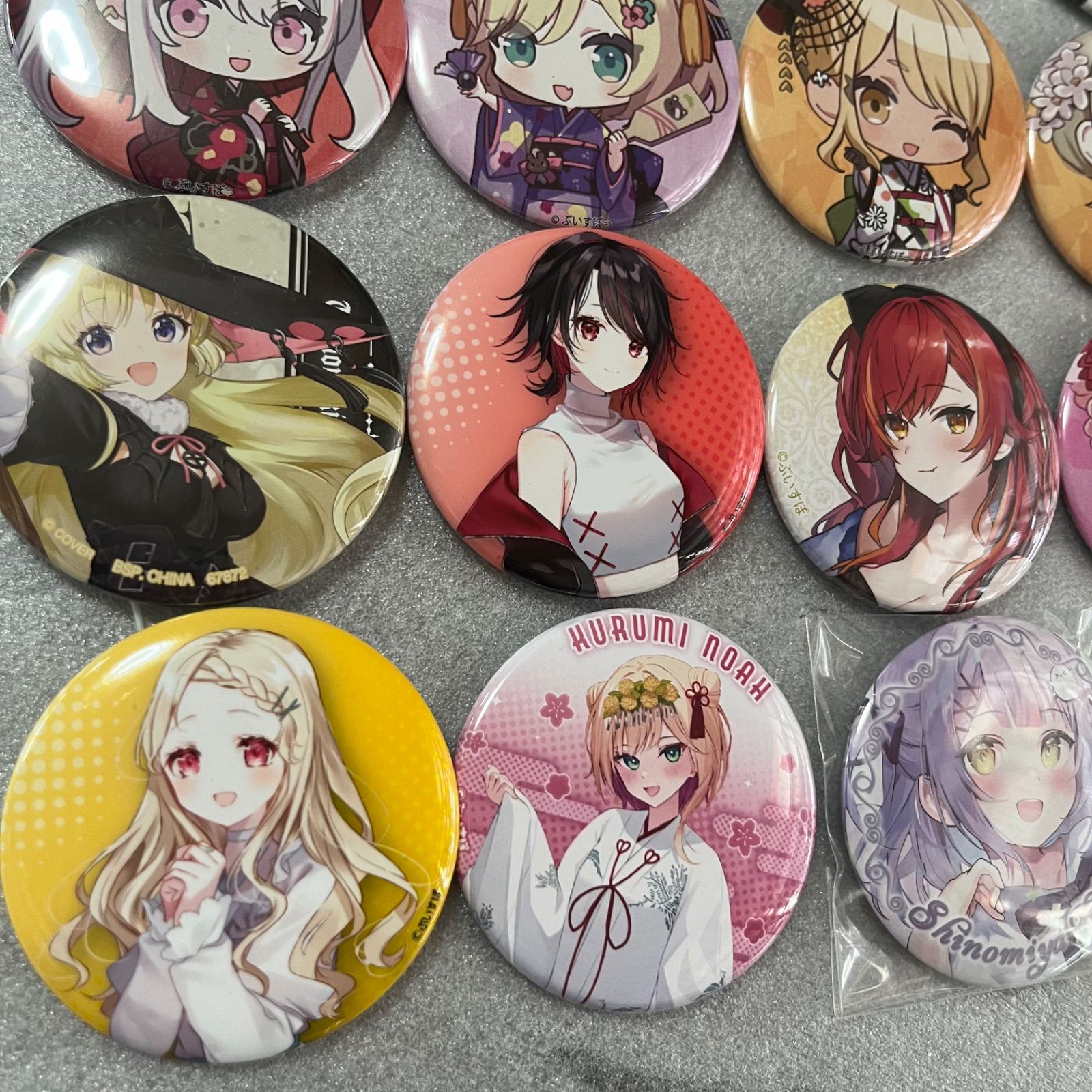 ぶ いす ぽ 缶 バッジ 新品 ぶいすぽっ 橘ひなの 誕生日記念