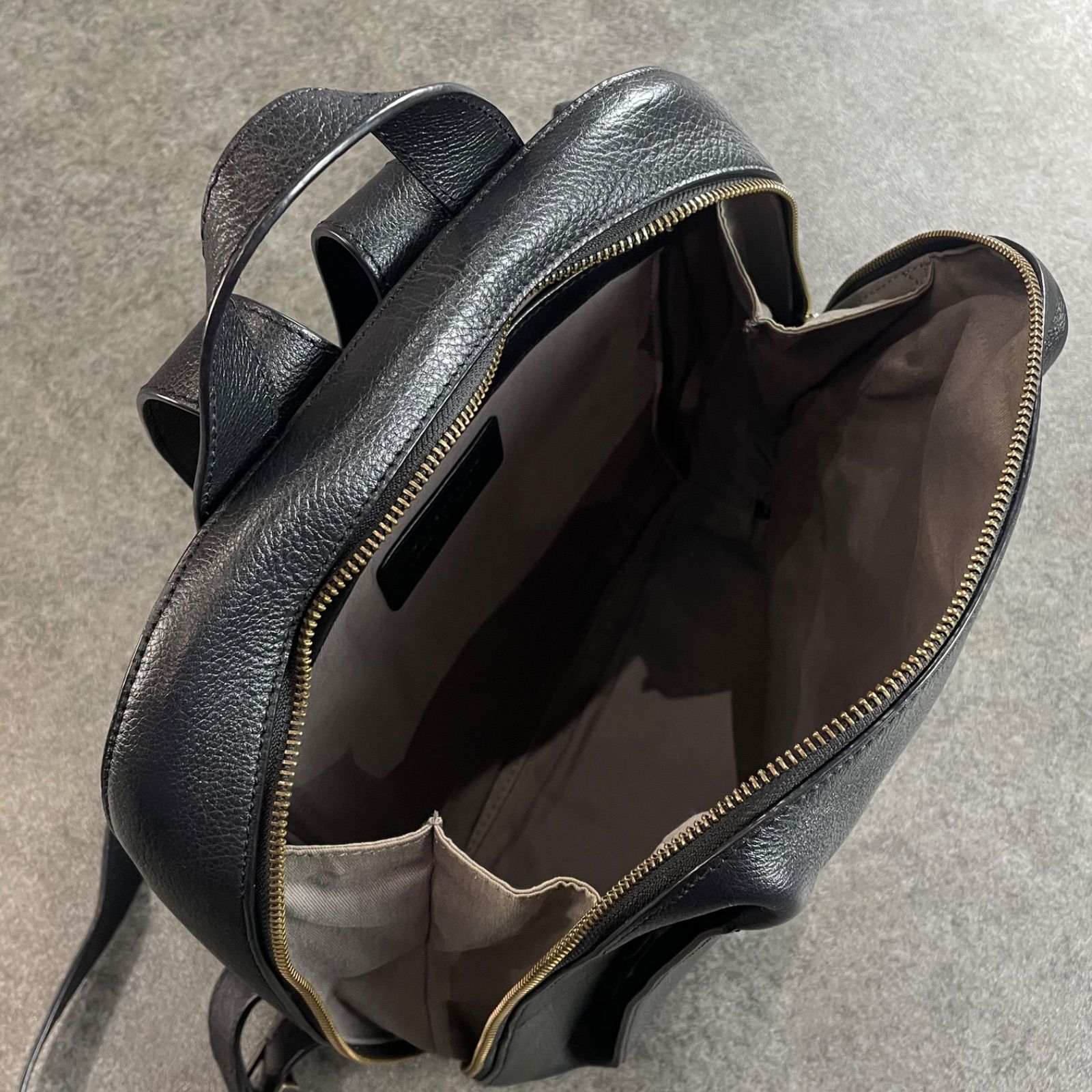 MOTHERHOUSE マザーハウス 本革 カゼマトウ バックパック リュック