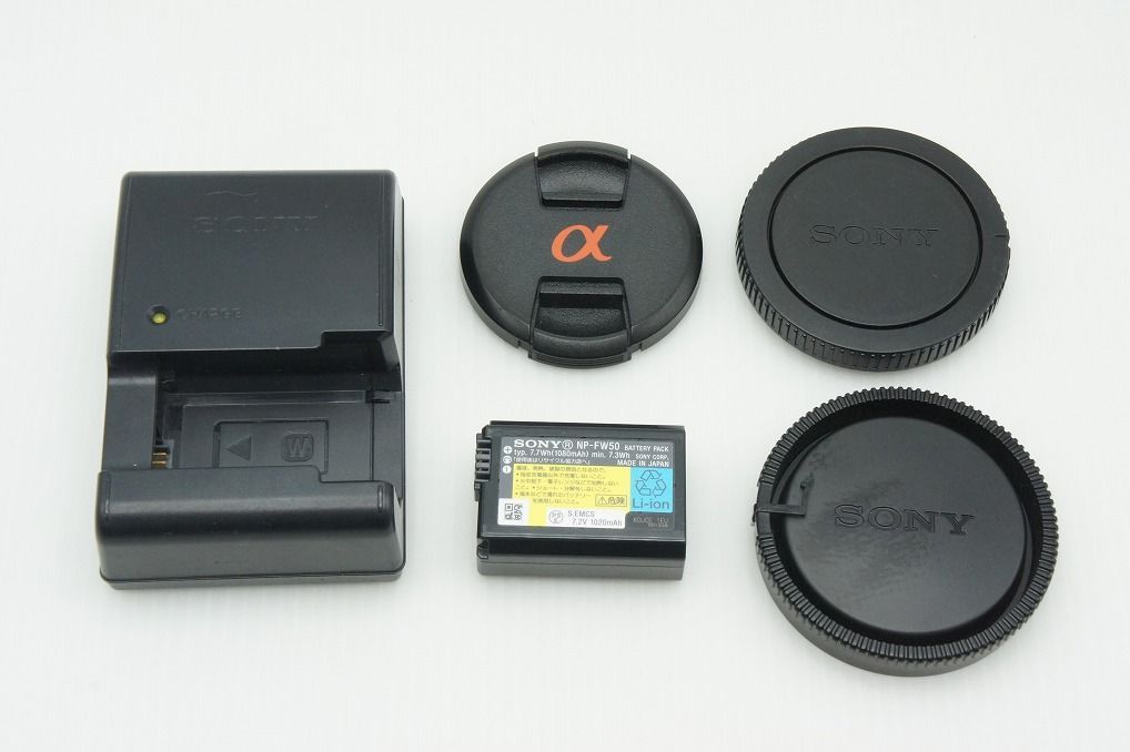 SONY　デジタル一眼カメラ SLT-A33　ズームレンズ SAL1855 美品 SONY ソニー α33 SLT-A33L ズームレンズキット (DT 18-55mm F3.5