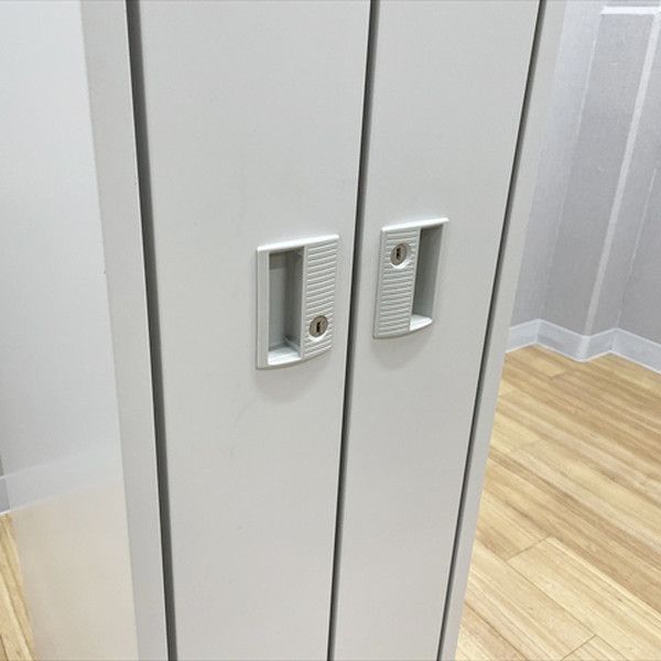 オカムラ ロッカー 2人用 FZ型 多目的ロッカー 鍵付き 更衣ロッカー