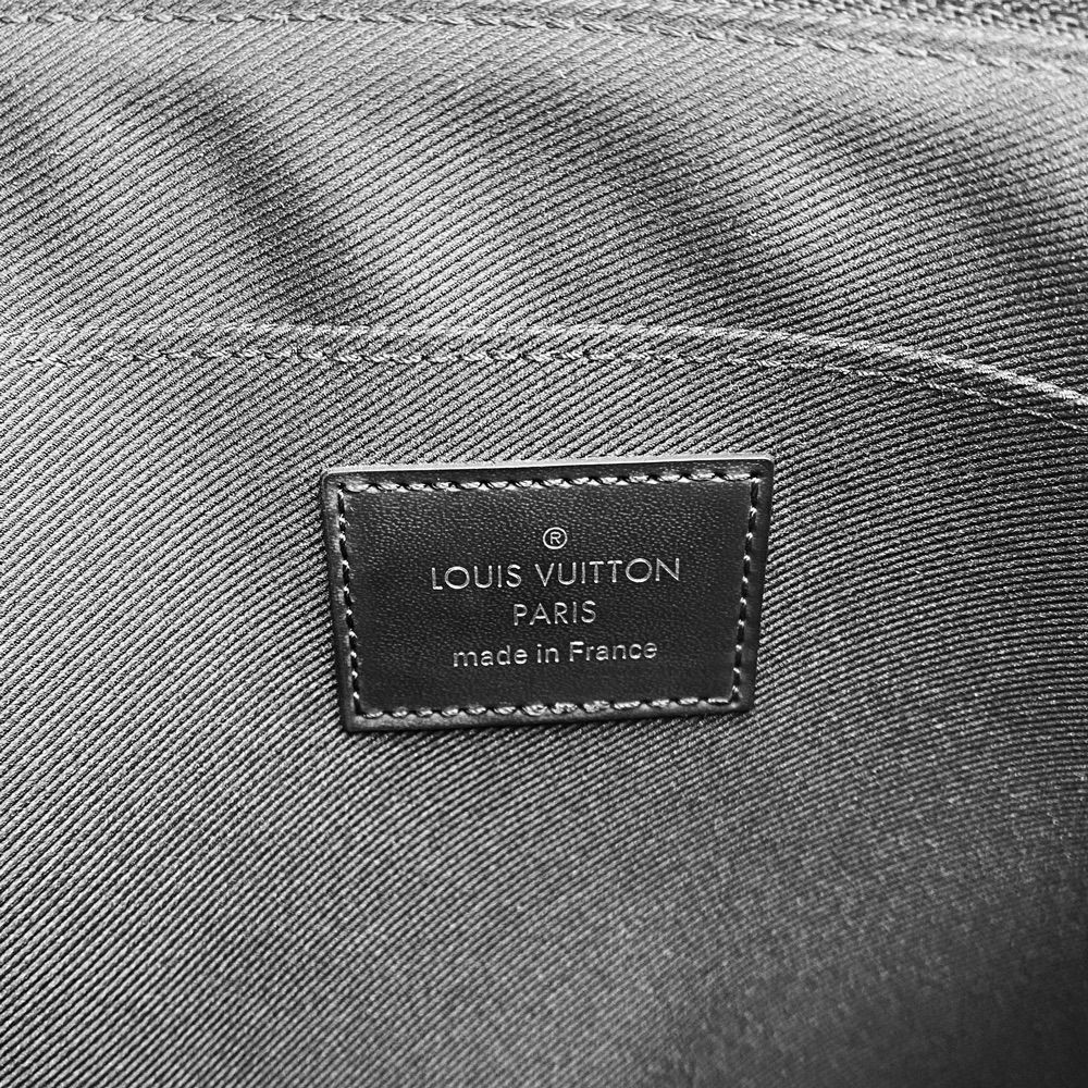 【未使用・保管品】ルイ ヴィトン LOUIS VUITTON ポシェット ジュール PM クリストファー ネメス クラッチバッグ グラフィット 黒 N61231 ヴィンテージ・中古ルイ・ヴィトン LOUIS VUITTON ショルダーバッグ