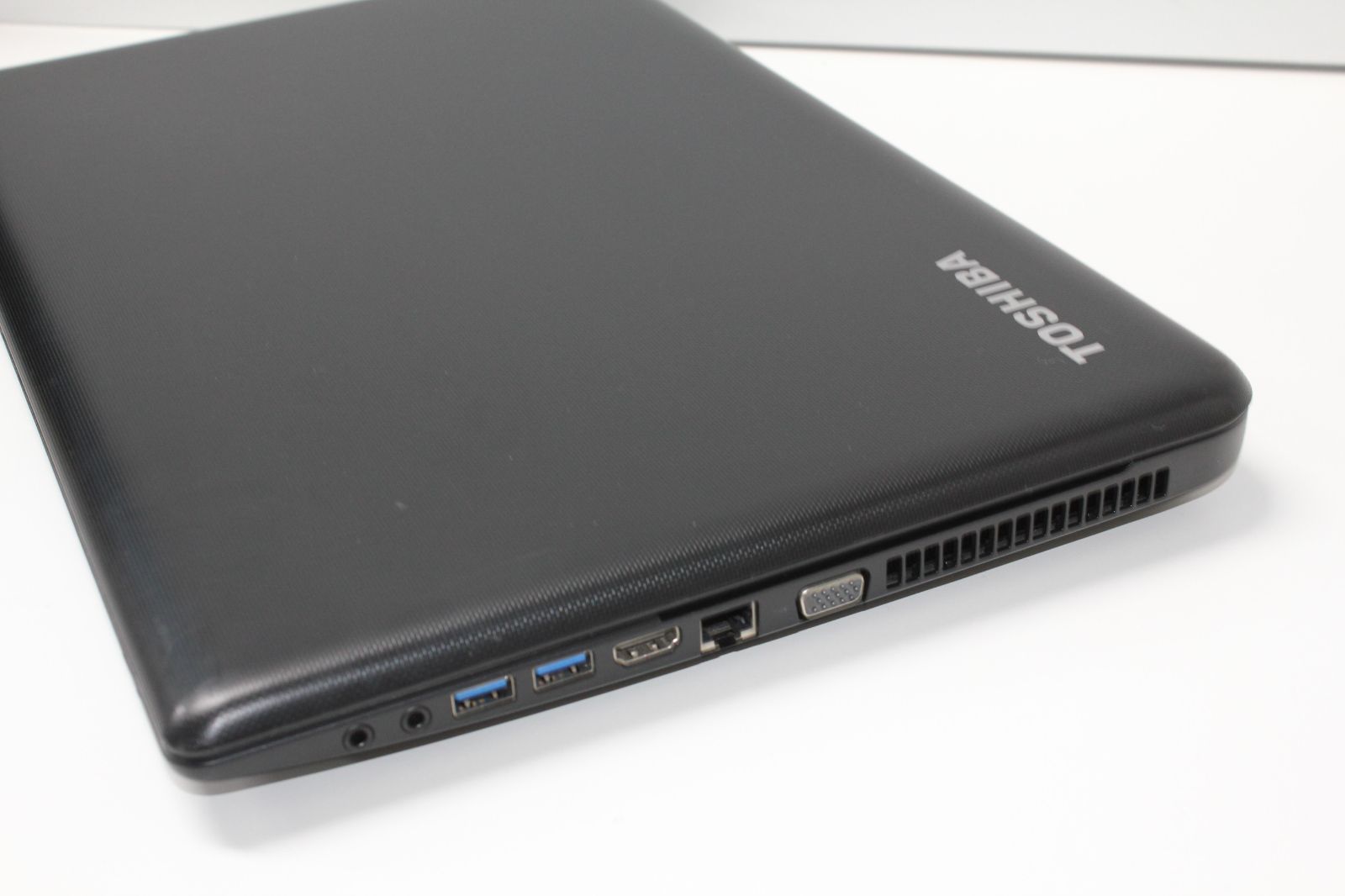 ノートPC 東芝 パソコンdynabook T57/43M Intel i5/SSD/8GB