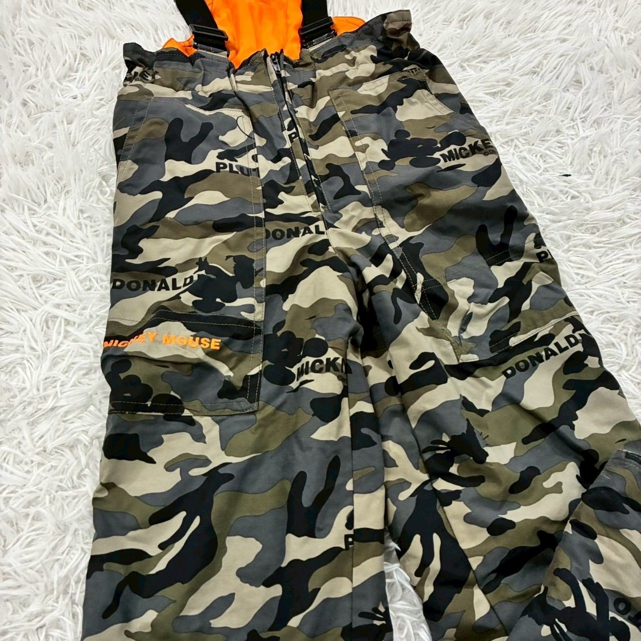 Disney ミッキーマウス 迷彩柄 スノーウェア オーバーオール 120cm
