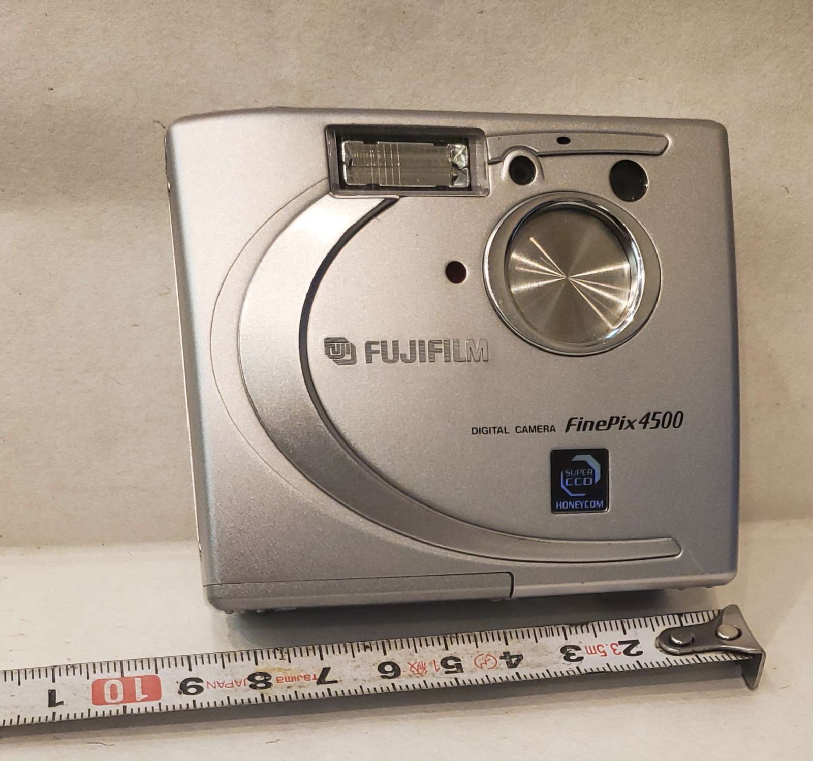 【レトロデジカメ】Fujifilm FinePix 4500 動作確認済み！ 動作確認済】FUJIFILM FinePix 4500 シルバー オールドコンデジ - メルカリ