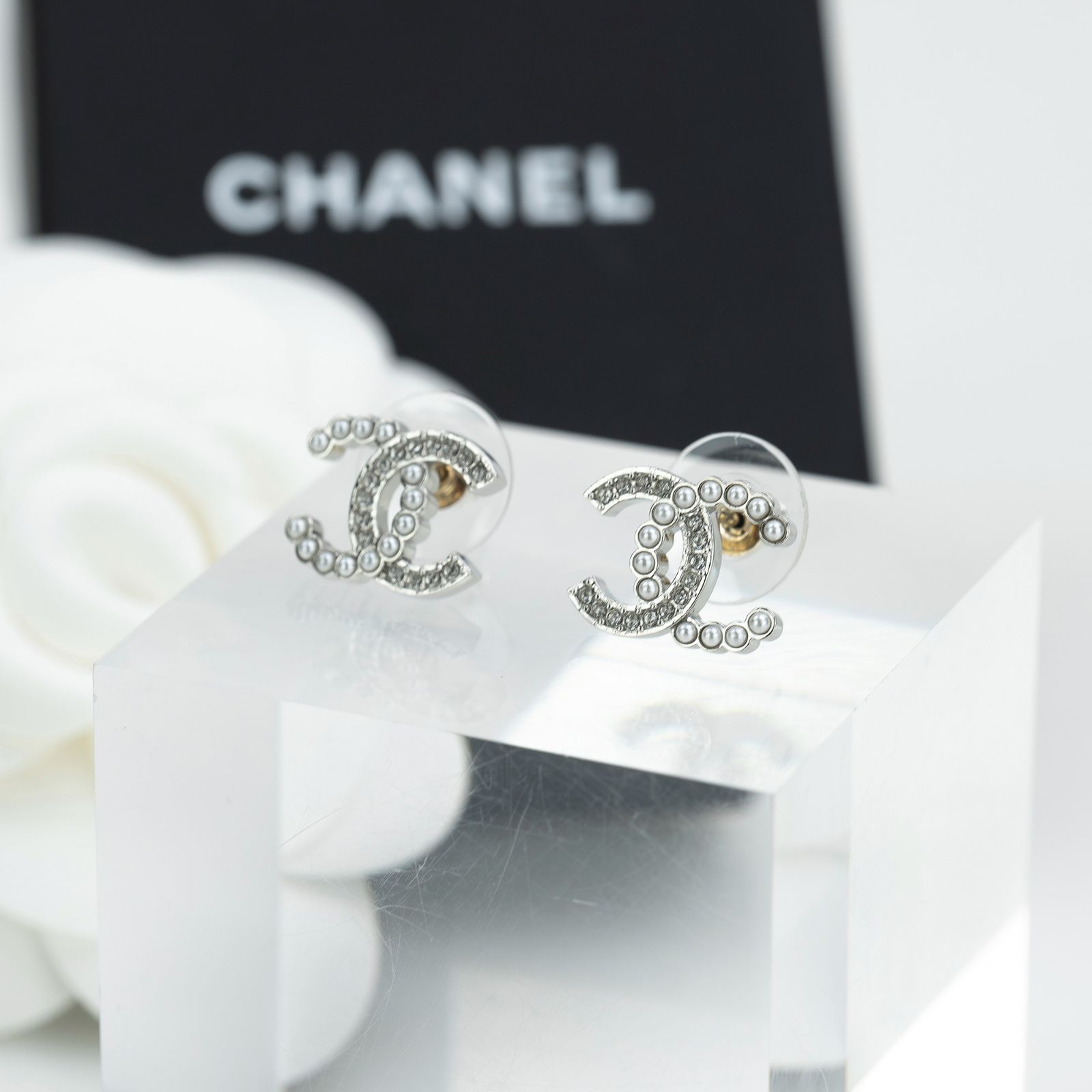 シャネル CHANEL ピアス ココマーク パール＆ラインストーン シルバー 