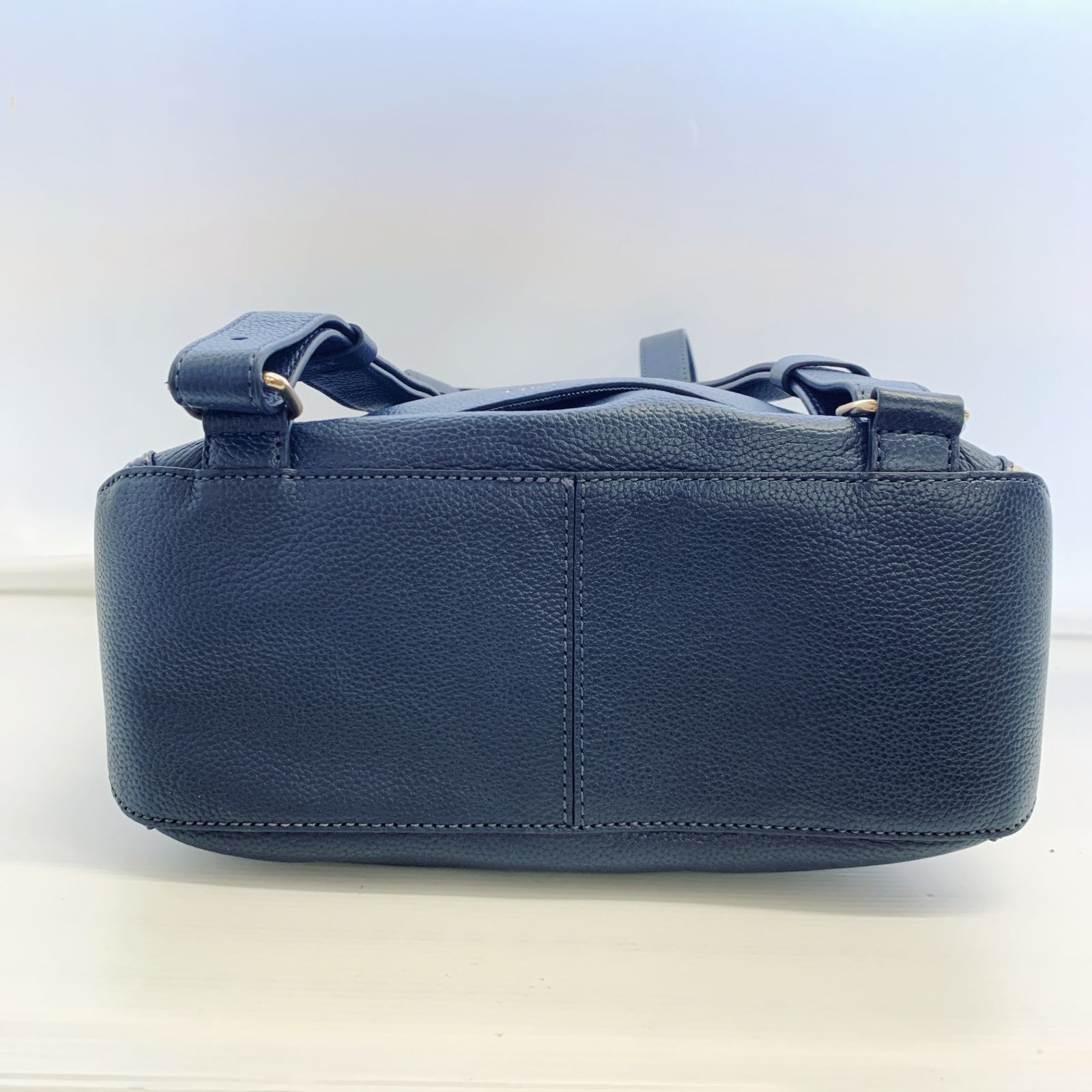 Cole Haan コールハーン グランド アンビション スモール 