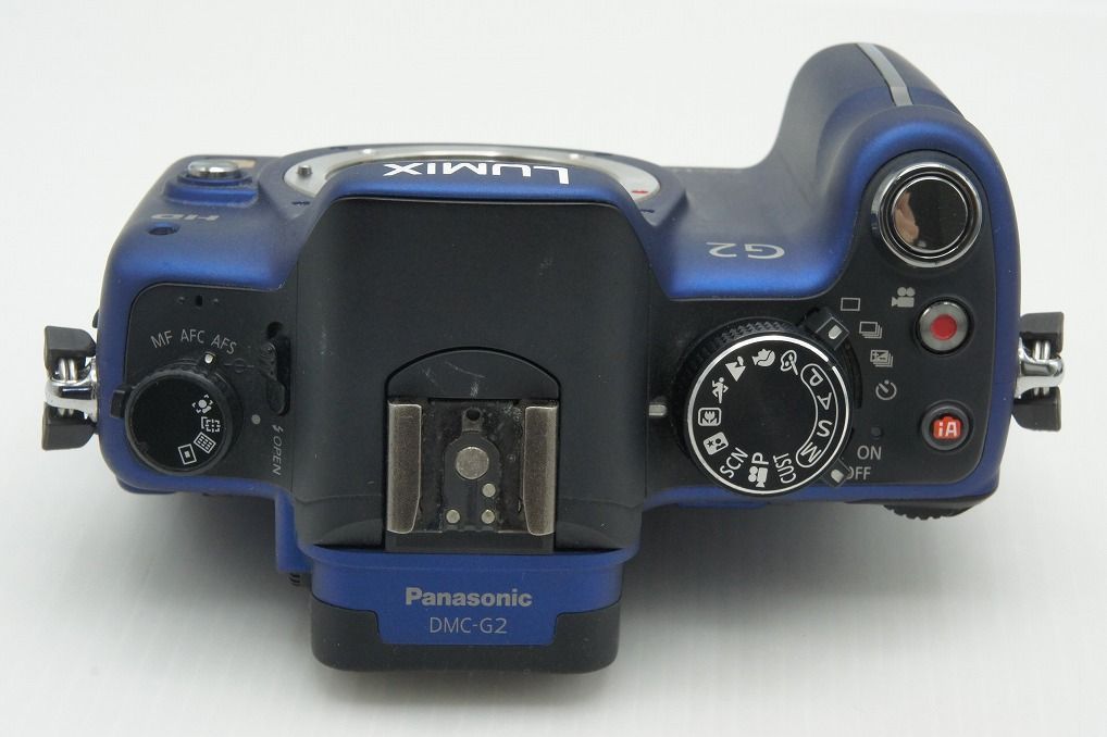 カメラ 【大人気】 Panasonic LUMIX DMC-G2 ミラーレス一眼カメラ