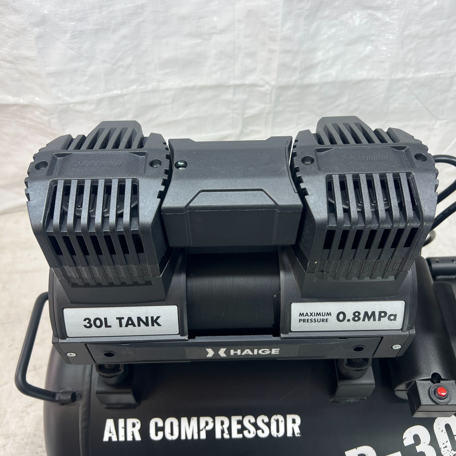 未使用】【展示品】【お買い得！】 コンプレッサー 静音 30L 高吐出量