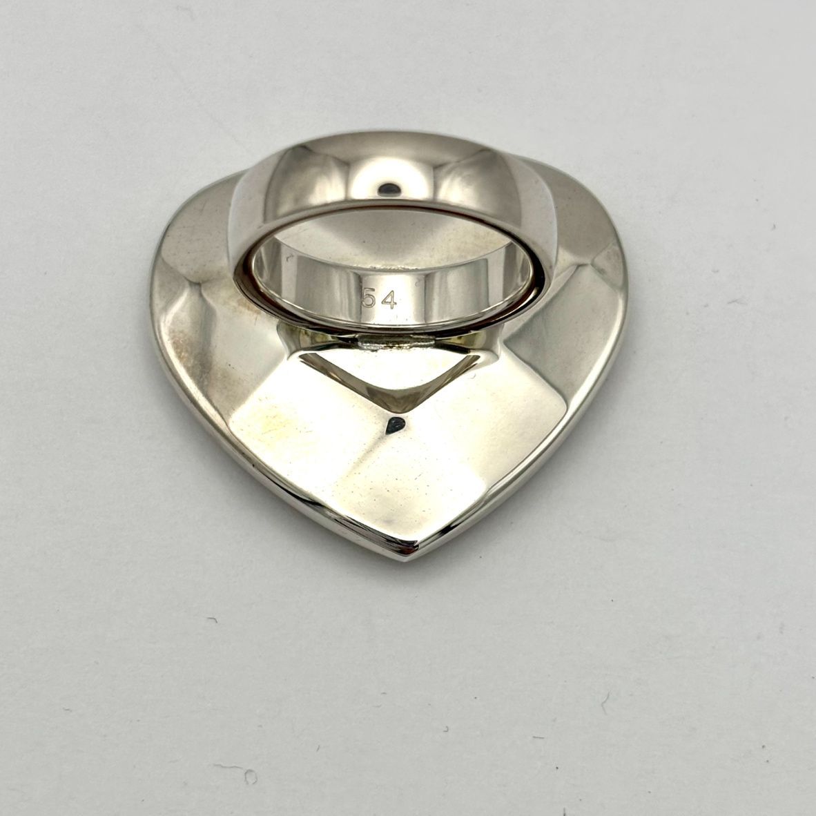 大幅お値下げ中！！【中古品】Folli Follie チャーム付きブレスレット