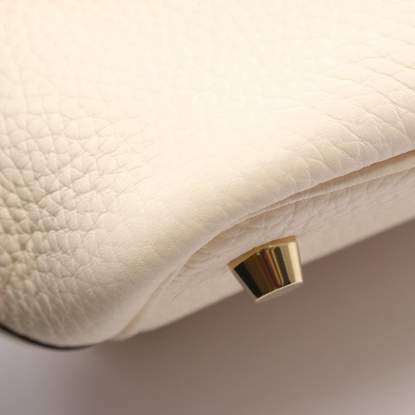 Buy from Japan Easily