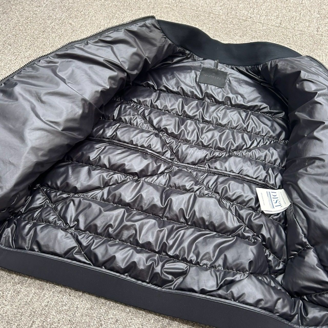MONCLER モンクレール OLSE ダウンジャケット 3 カーキ ナイロン 