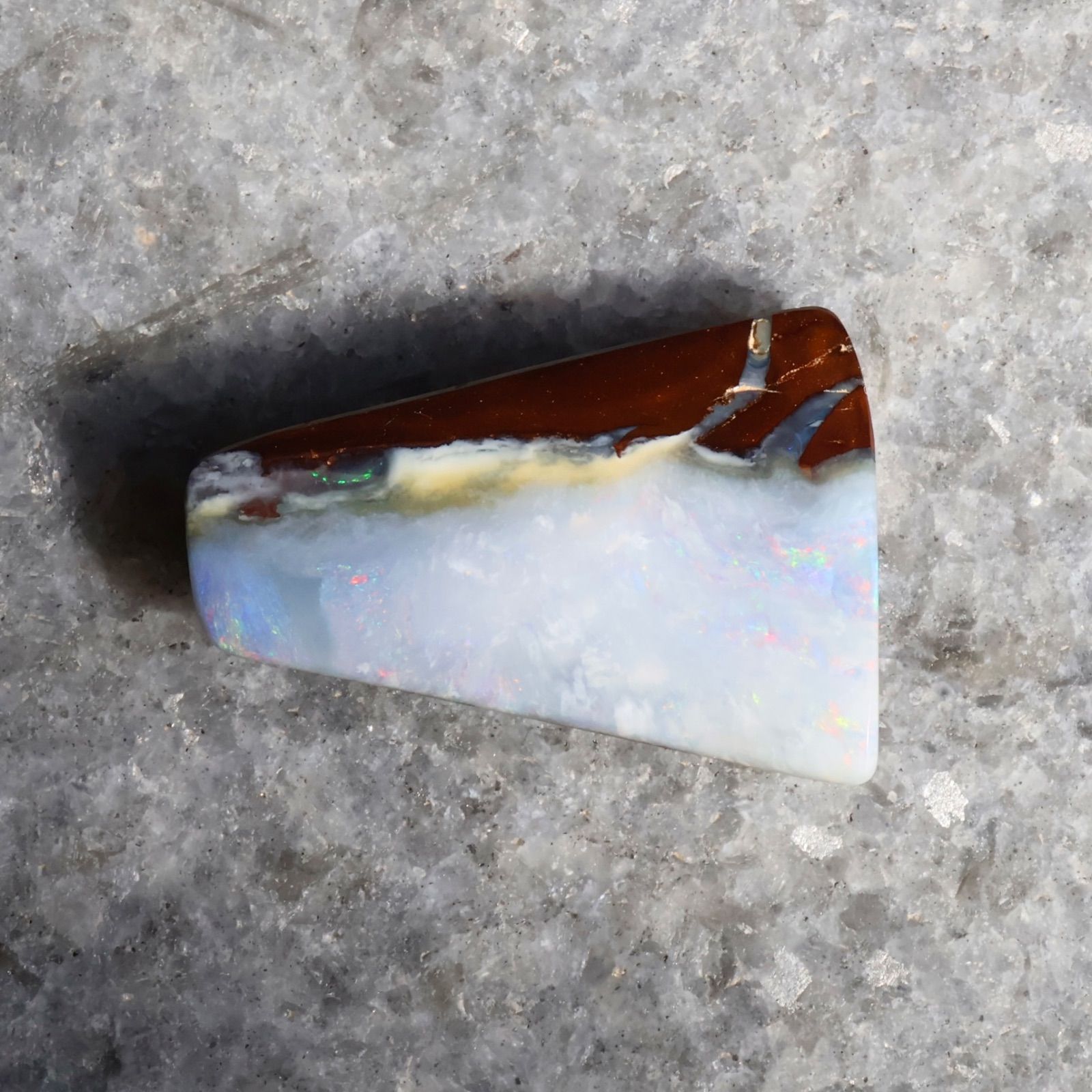 天然ボルダーオパール 10.03ct クイーンズランド産 オーストラリア産