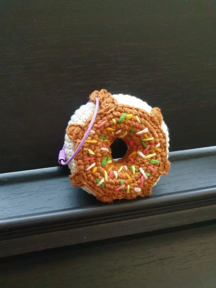 編み物 ドーナッツ ぬいぐるみ キーホルダー