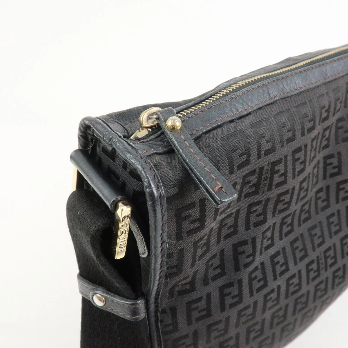 使用感あり】 Fendi フェンディ ズッキーノ キャンバス レザー 
