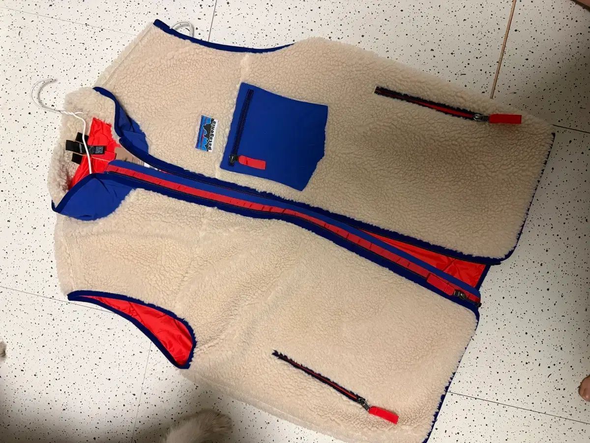 新品 patagonia レトロX ベスト Lサイズ 【公式通販】
