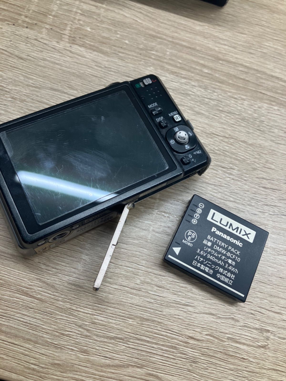 ○3 【通電操作確認済み】 panasonic LUMIX DMC-FS25 デジタルカメラ