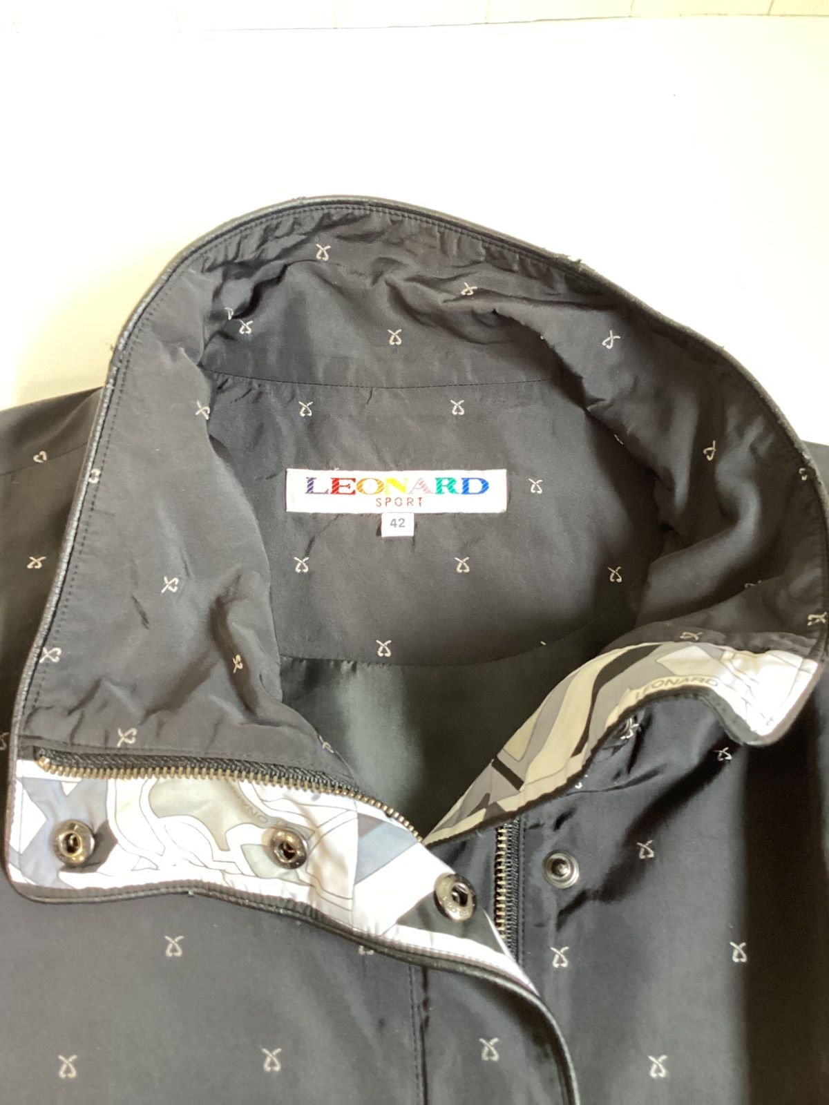 レオナール スポーツ LEONARD SPORTナイロン ジャケット (42) …e.s