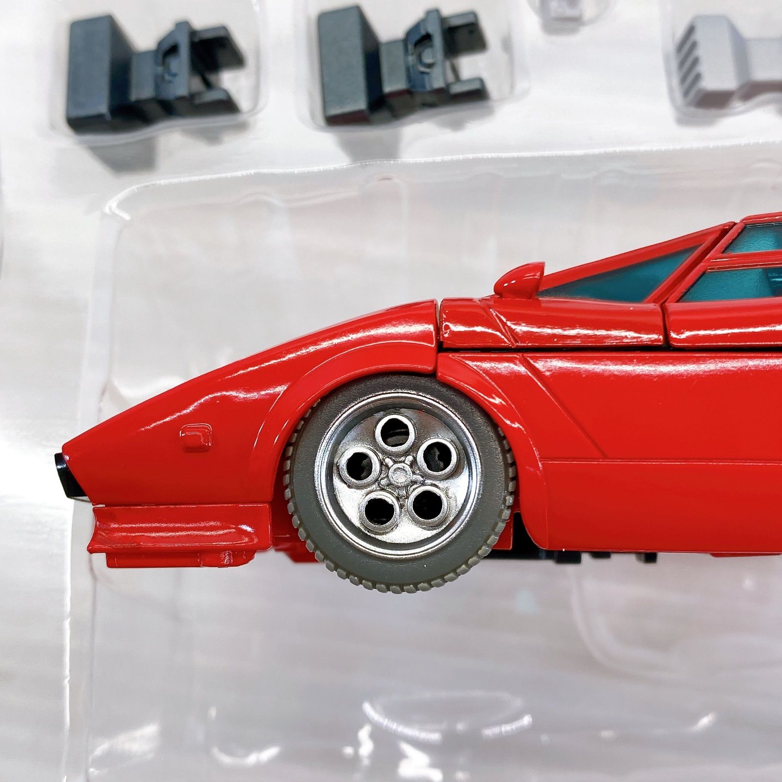 □TAKARA TOMY TRANS FORMERS -MASTERPIECE- ランボルギーニ