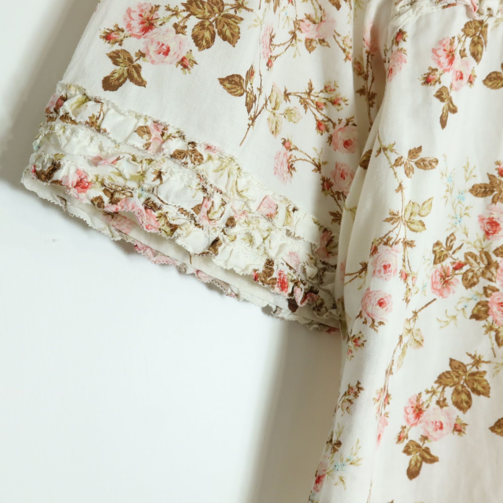 美品】ピンクハウス☆薔薇 ピコフリル ローンチュニックブラウス