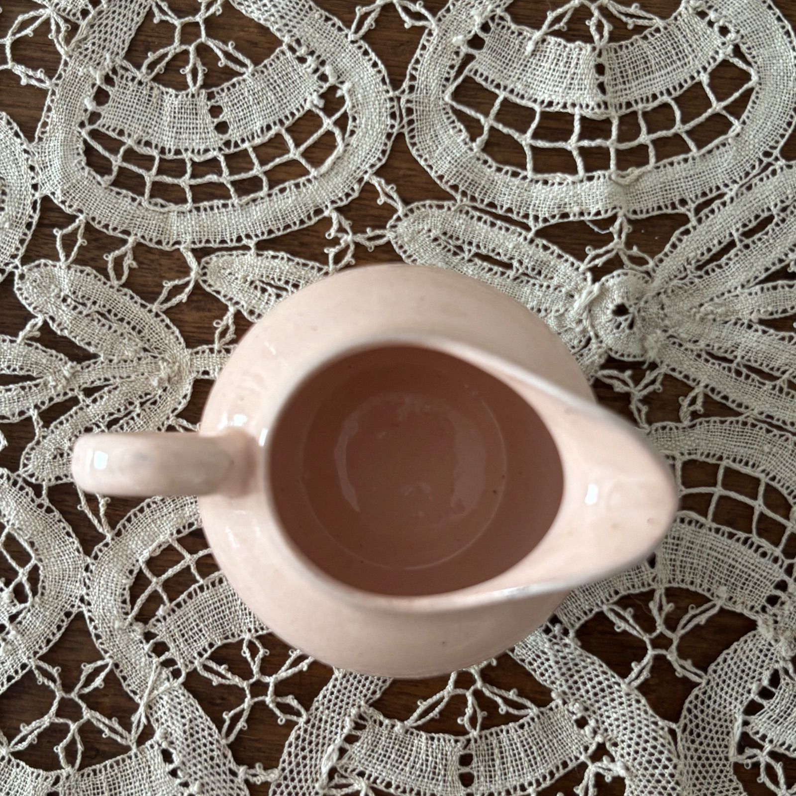 フランスアンティーク サルグミンヌパウダーピンクのミルクジャグ