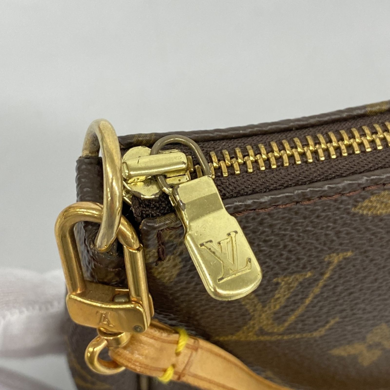 Buy from Japan Easily