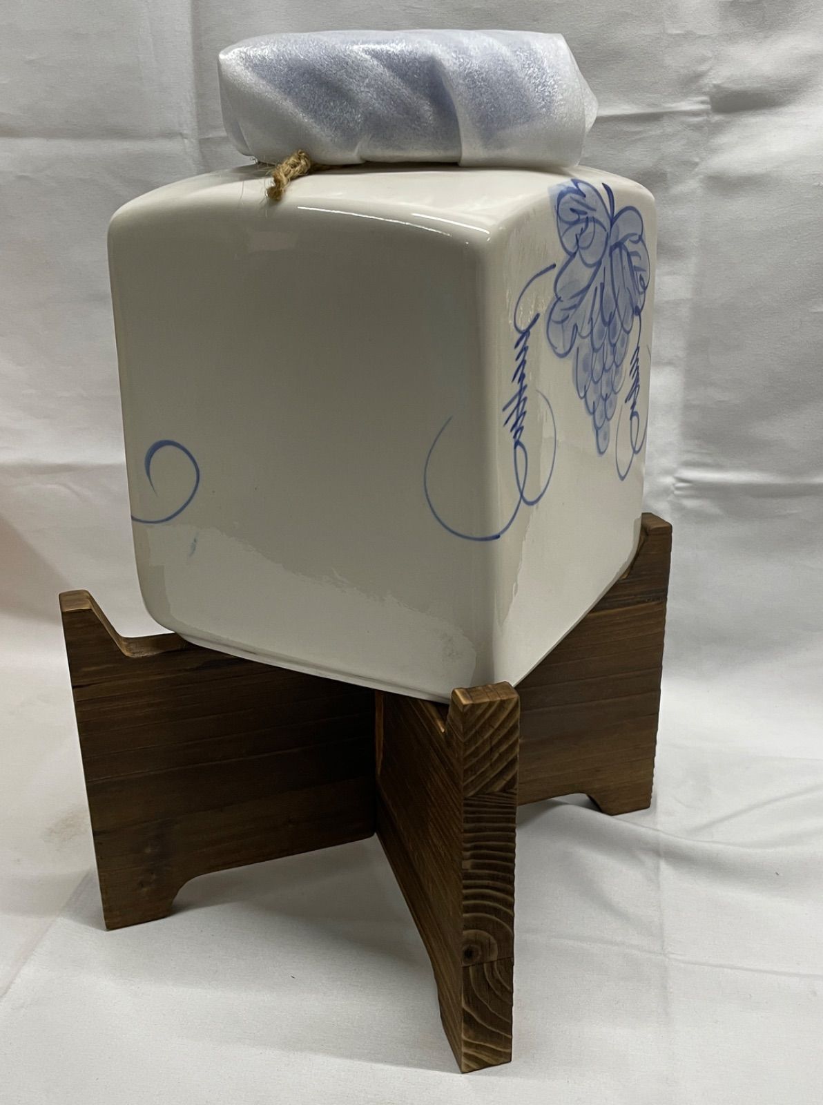 ◇ Aito 焼酎サーバー [ 261-191 ] 陶器 ぶどう 【保管品/開封確認済み