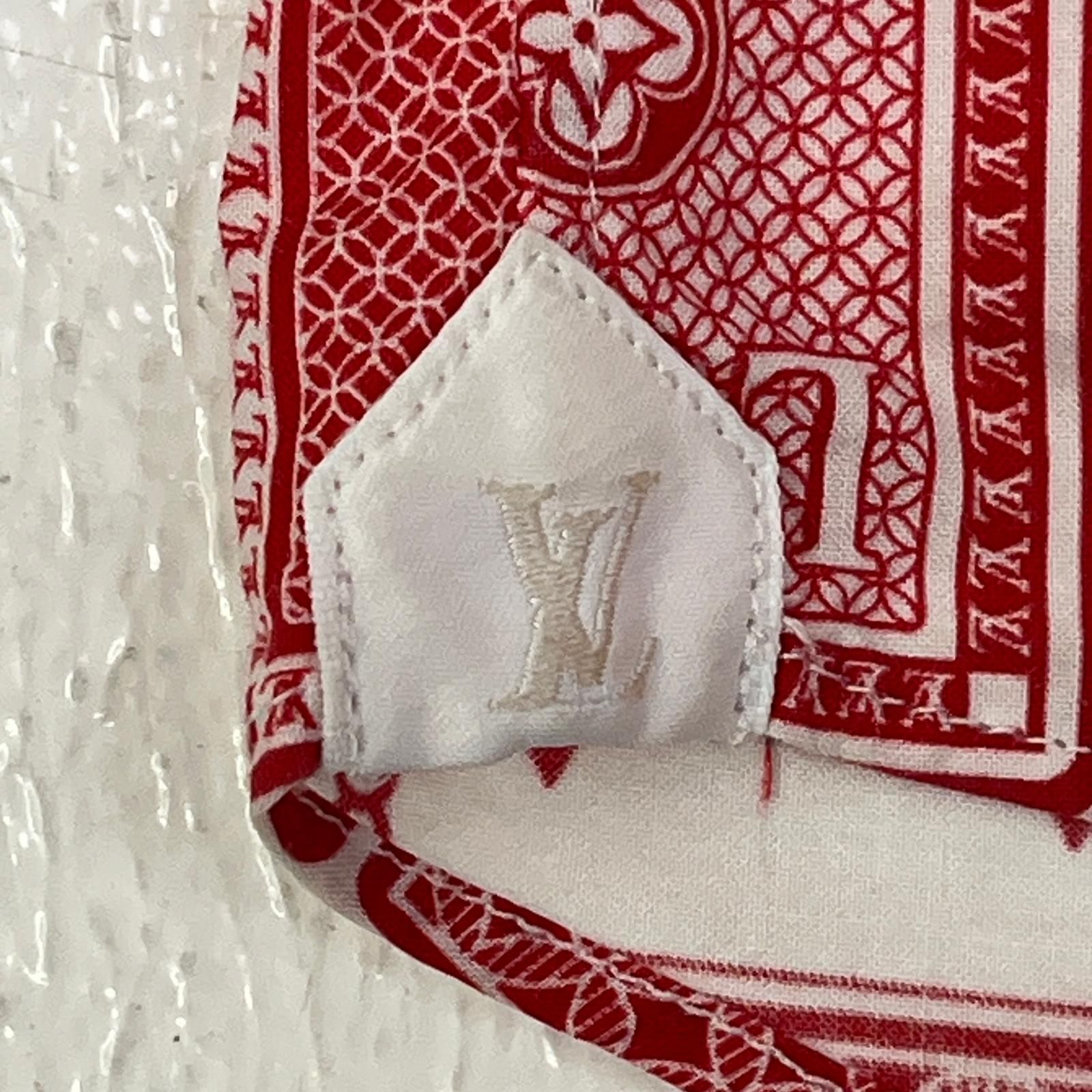 【加古川店】 中古 LOUIS VUITTON | ルイ・ヴィトン 半袖シャツ トランプ柄 半袖シャツ rm182m hku hfs14w 国内正規品 レッド サイズ：S 【108】 加古川店】 中古 LOUIS VUITTON | ルイ・ヴィトン 半袖シャツ トランプ