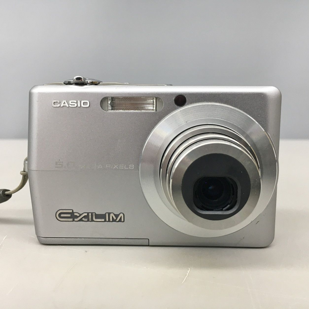 カシオ CASIO デジタルカメラ EXILIM ZOOM EX-Z500 シルバー 500万画素 