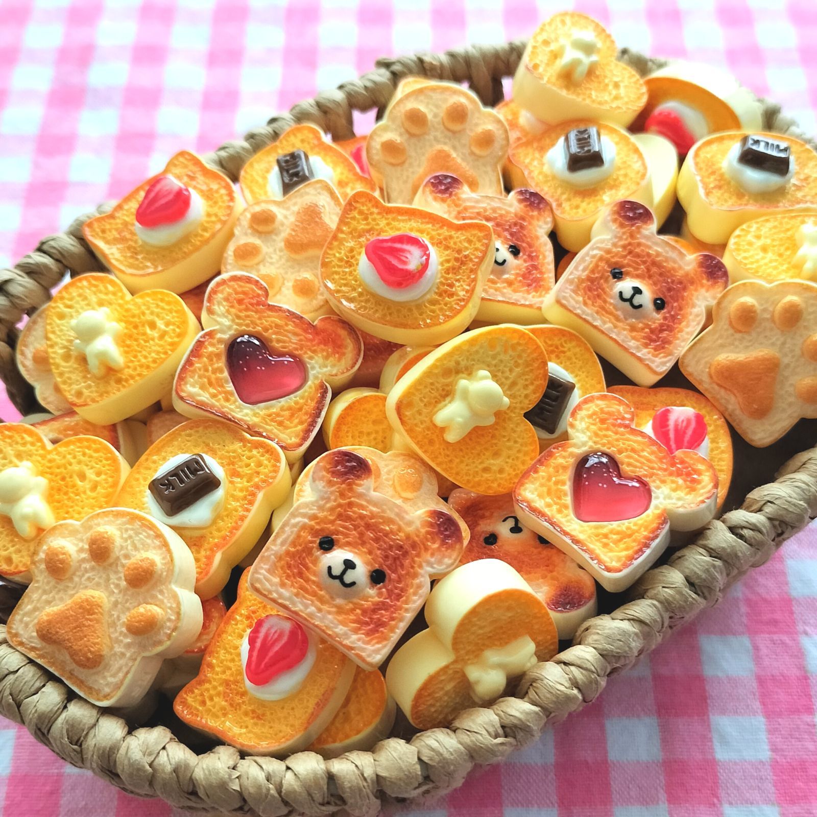 1079】100個 デコパーツ ミニチュア パン トースト ねこ くま いちご