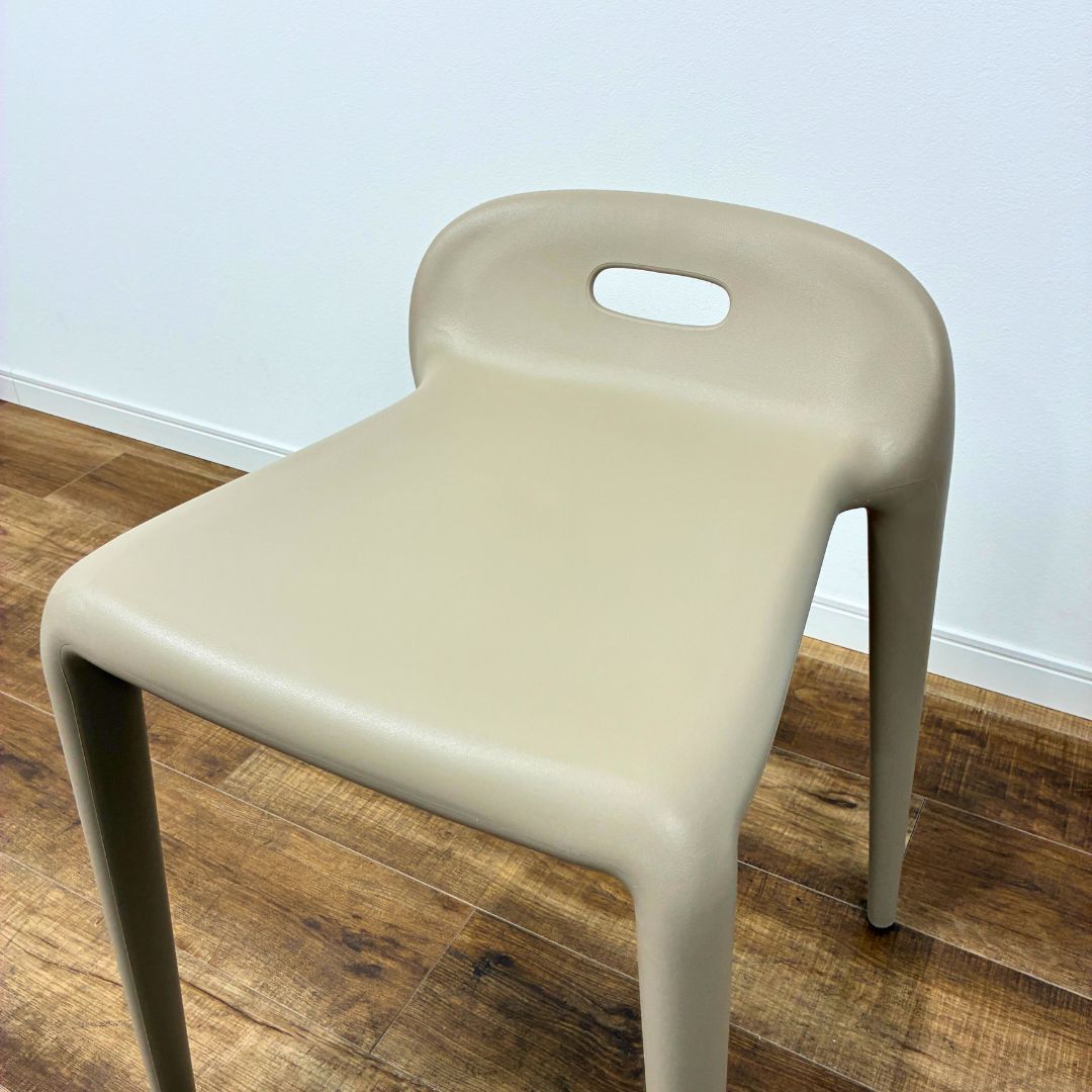 未使用品】MAGIS マジス YUYU beige ユユ スツール デザイナーズ家具