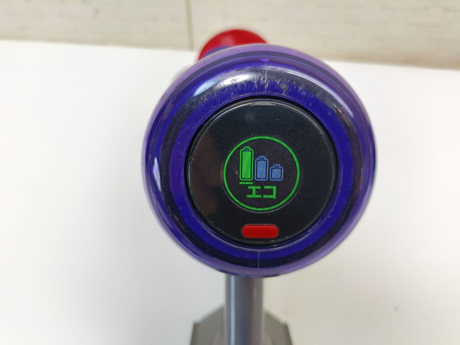 ジャンク品 ダイソン Dyson 掃除機 コードレスクリーナー SV18 - メルカリ