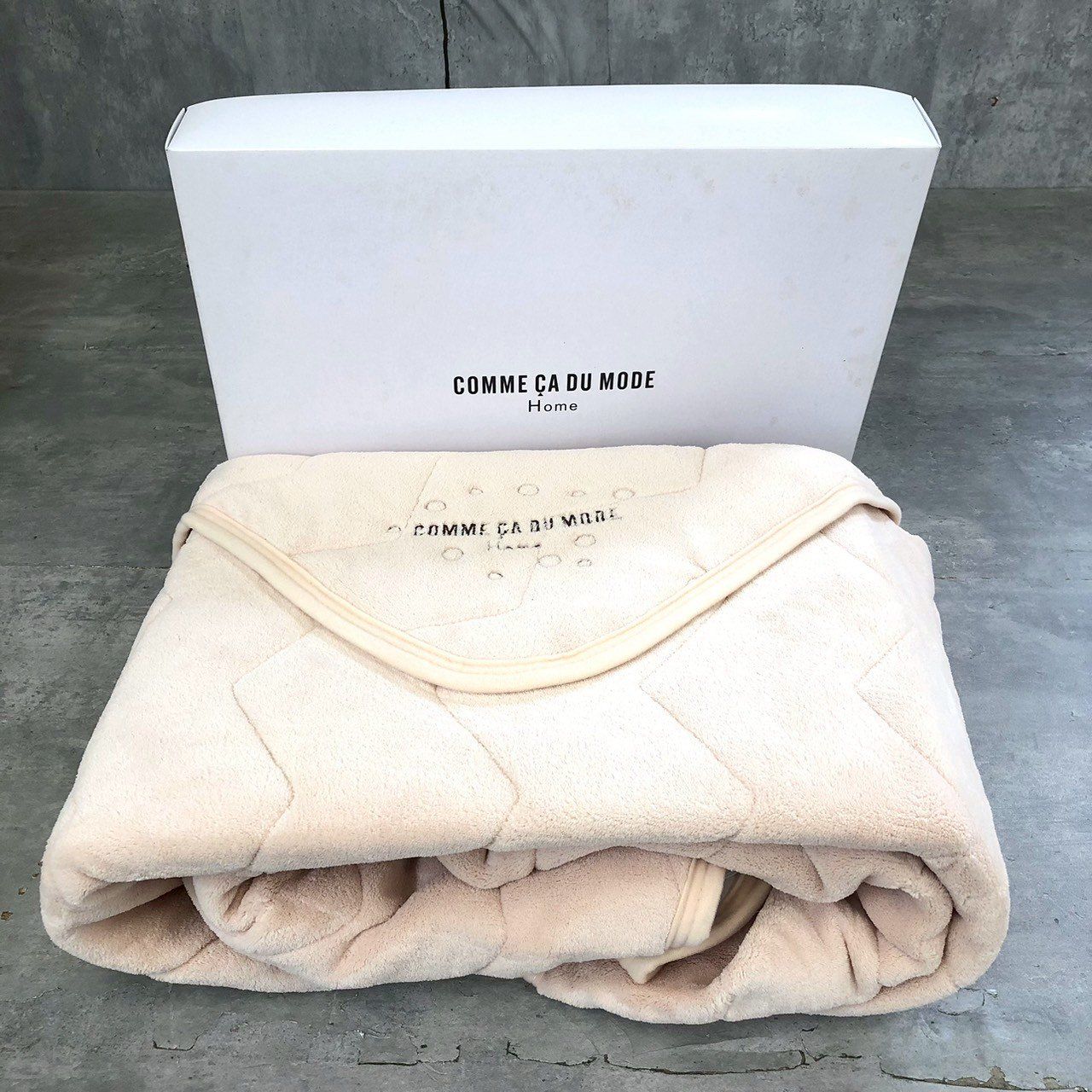 【未使用保管品】COMME CA DU MODE 敷きパットS コムサ・デ・モード ホーム