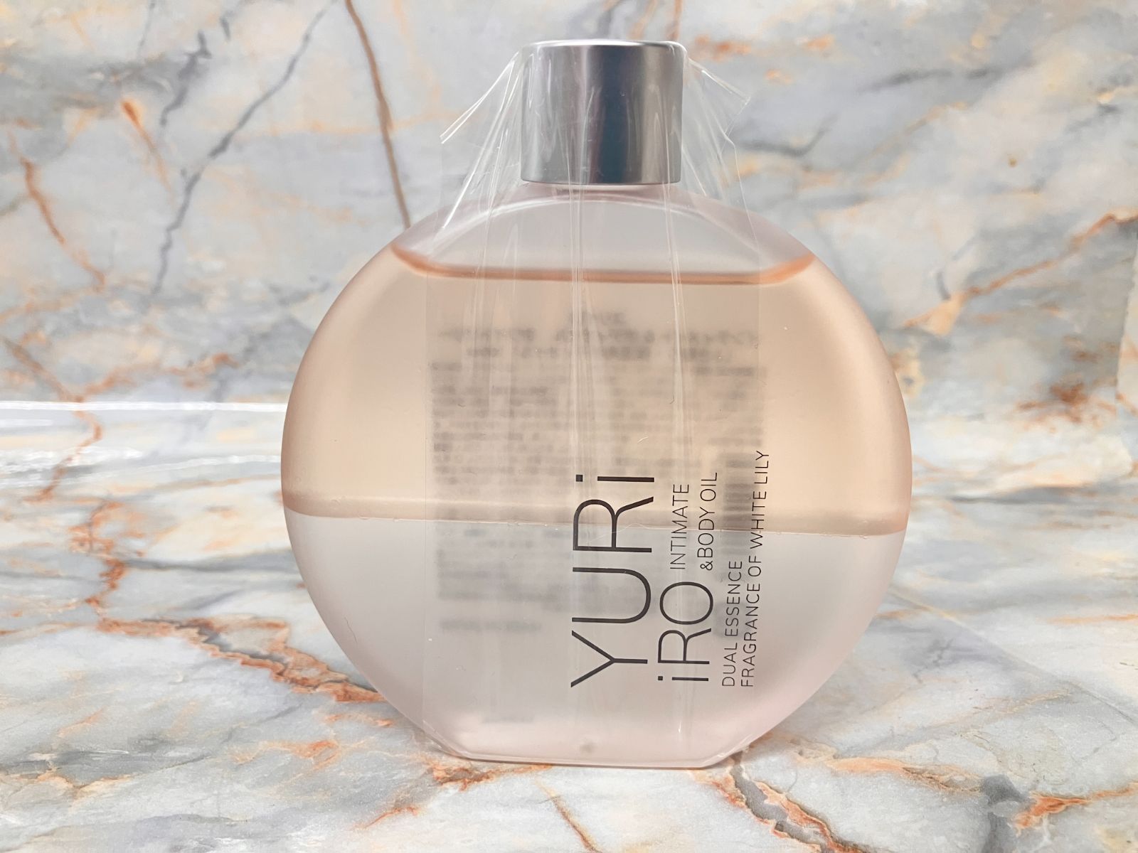訳あり］YURiiRO ユリイロ インティメイト&ボディオイル ホワイト