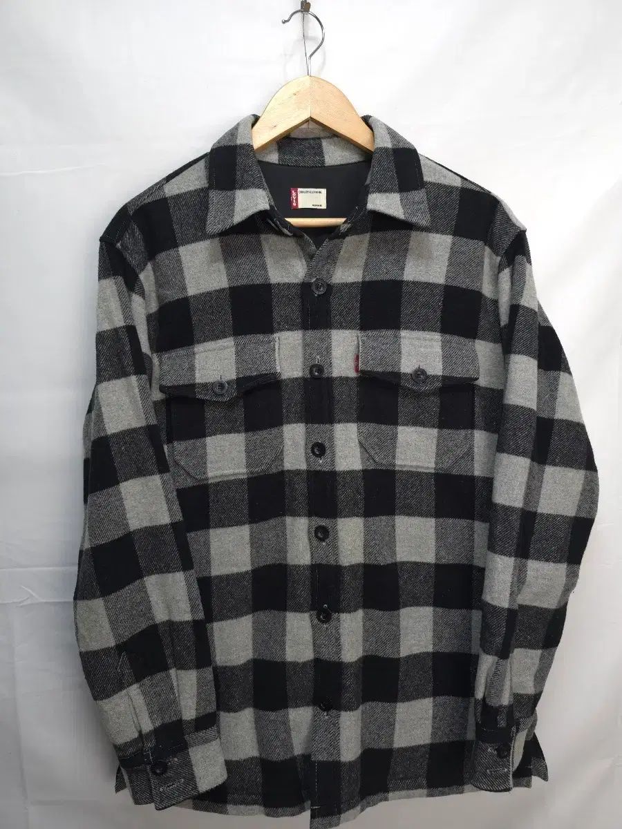 リーバイス ブラック/グレー ジャケット シャツM