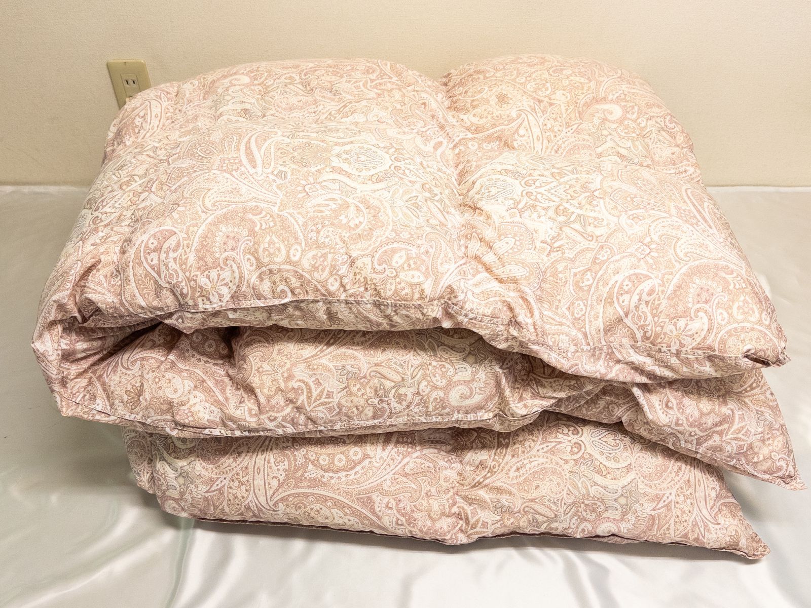 羽毛掛け布団 150×210cm シングルサイズ ダウン93% 日本製 ふかふか