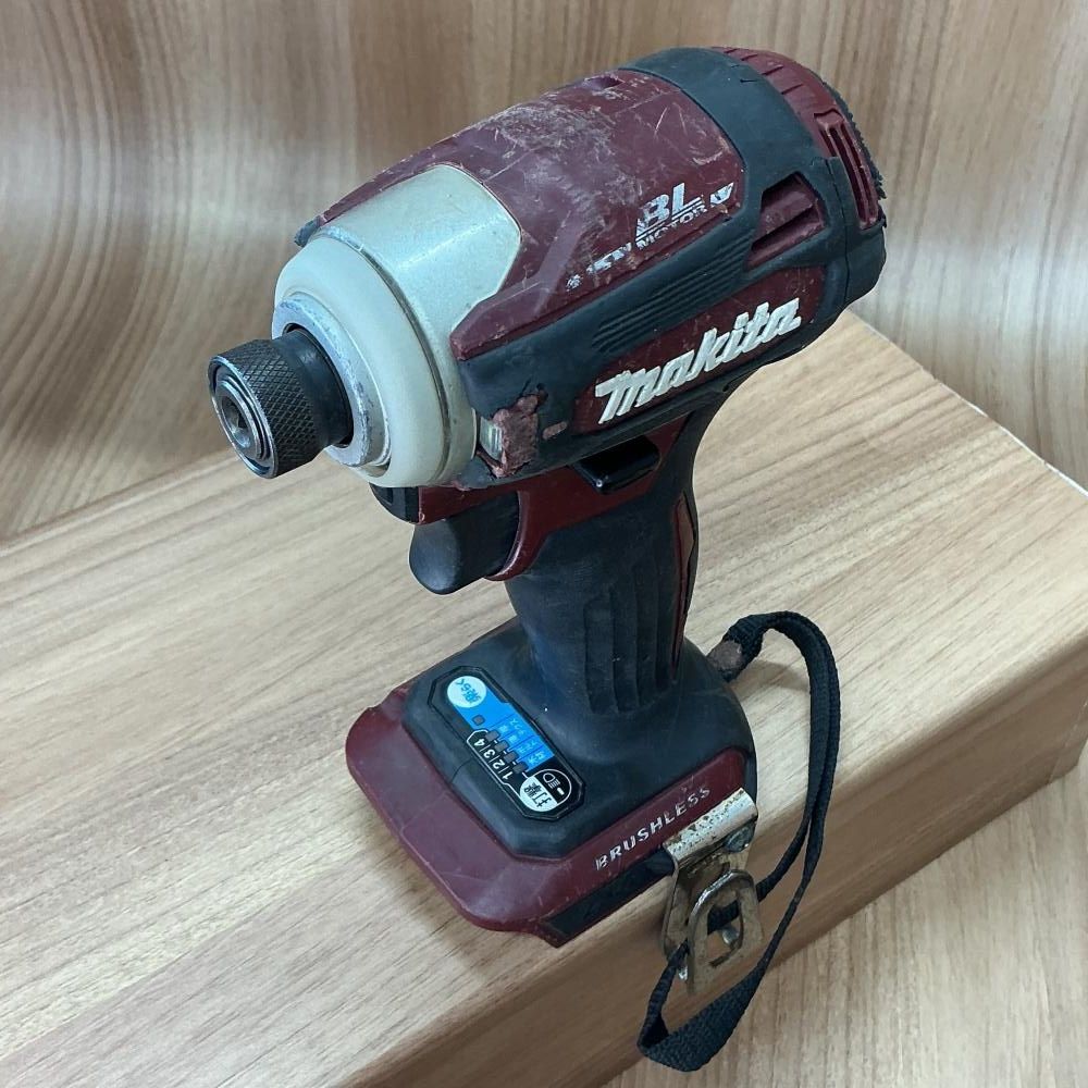 中古品】makita/マキタ TD172DRGX 18V充電式インパクトドライバ(手元 